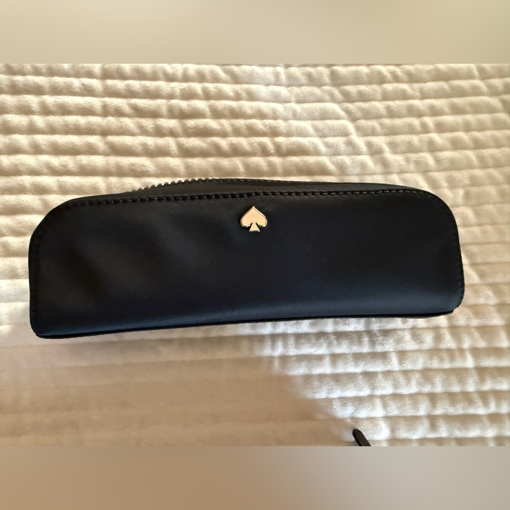 Kate Spade Black Travel Cosmetic/Toiletry Storage Bag Set - Picture 7 of 10